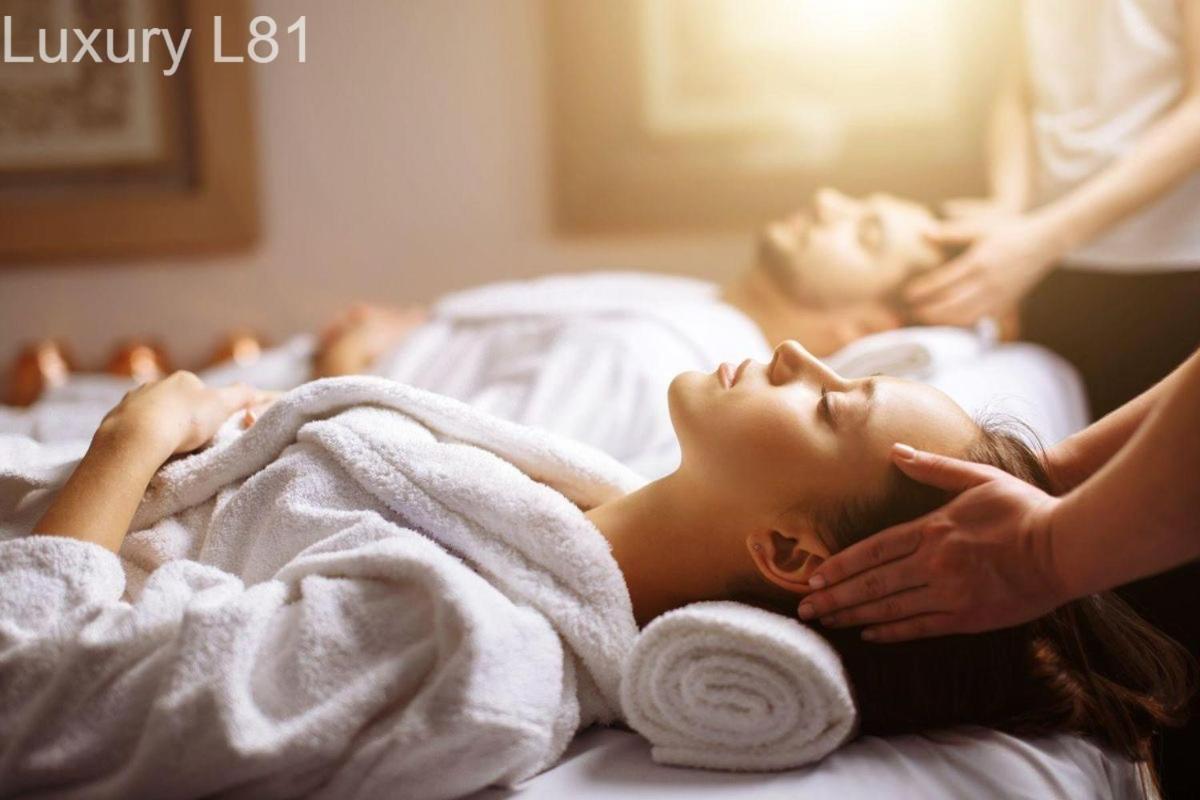 Angia Luxury Apartment Inside Landmark 81 Tower Ho Chi Minh-stad Buitenkant foto